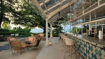 Bar (in der Unterkunft)