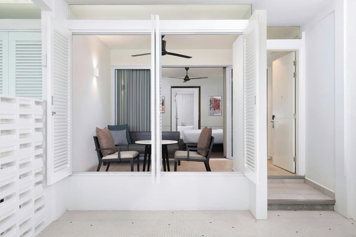 Chambre « Premier », 1 très grand lit, non-fumeur (Sea Facing, Patio) | Extérieur