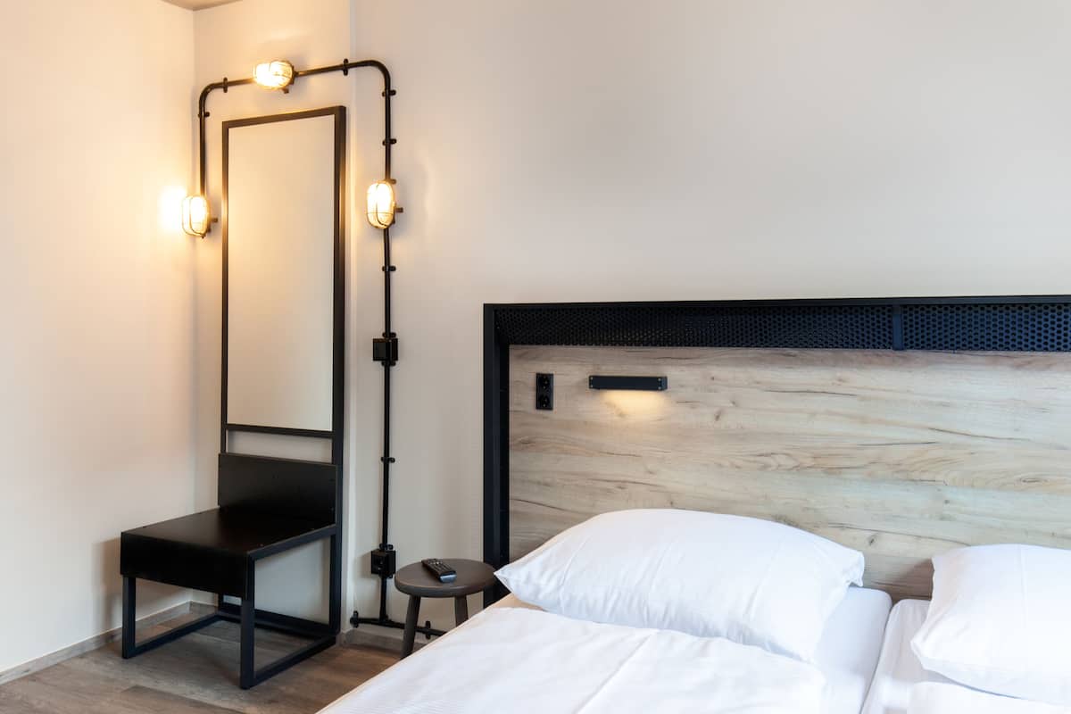 Rideaux occultants, Wi-Fi gratuit, draps fournis