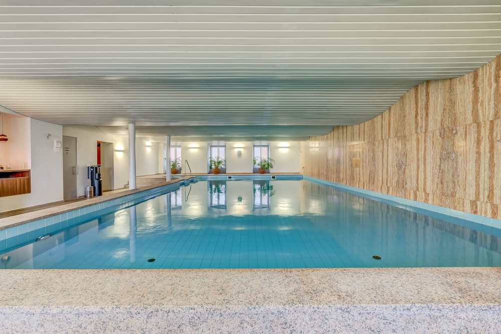 Grand Hotel National Luzern by null