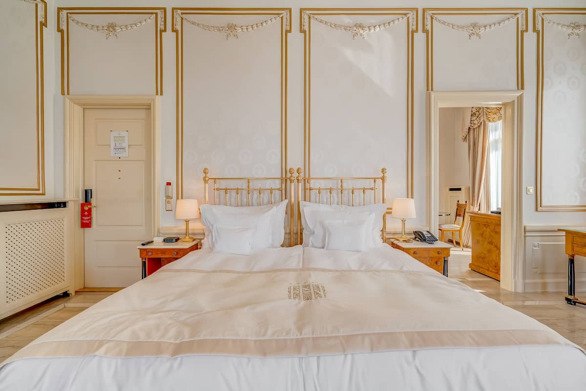 superior room, lake view | 1 bedroom, hypo-allergenic bedding, minibar, in-room safe