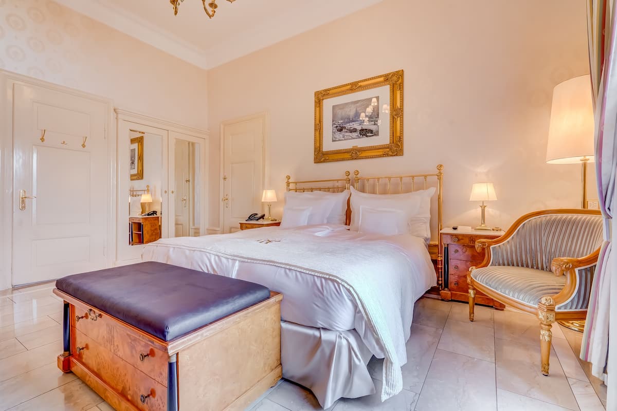 1 Schlafzimmer, Allergikerbettwaren, Minibar, Zimmersafe