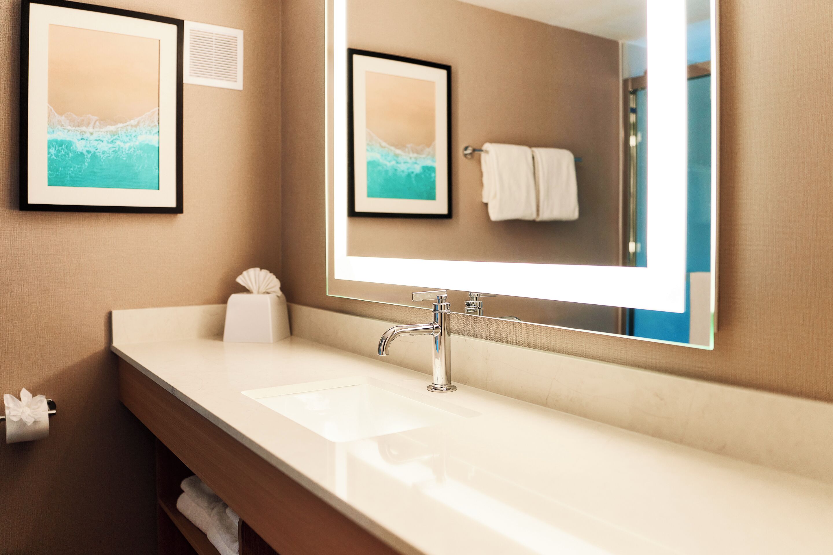 premium bedding, in-room safe, desk, blackout curtains