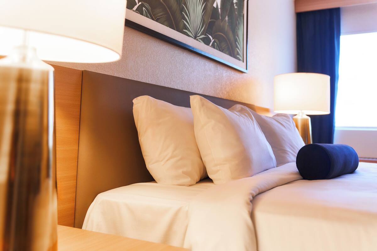 premium bedding, in-room safe, desk, blackout curtains