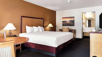 Habitación superior, 1 cama de matrimonio grande | Ropa de cama de alta calidad, cortinas opacas, wifi gratis