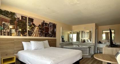 Days Inn by Wyndham Branson near Theatre District