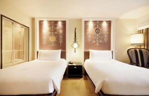Executive Deluxe Twin | Minibar, in-room safe, desk, blackout drapes - SIAM BAYSHORE RESORT PATTAYA (Pattaya)