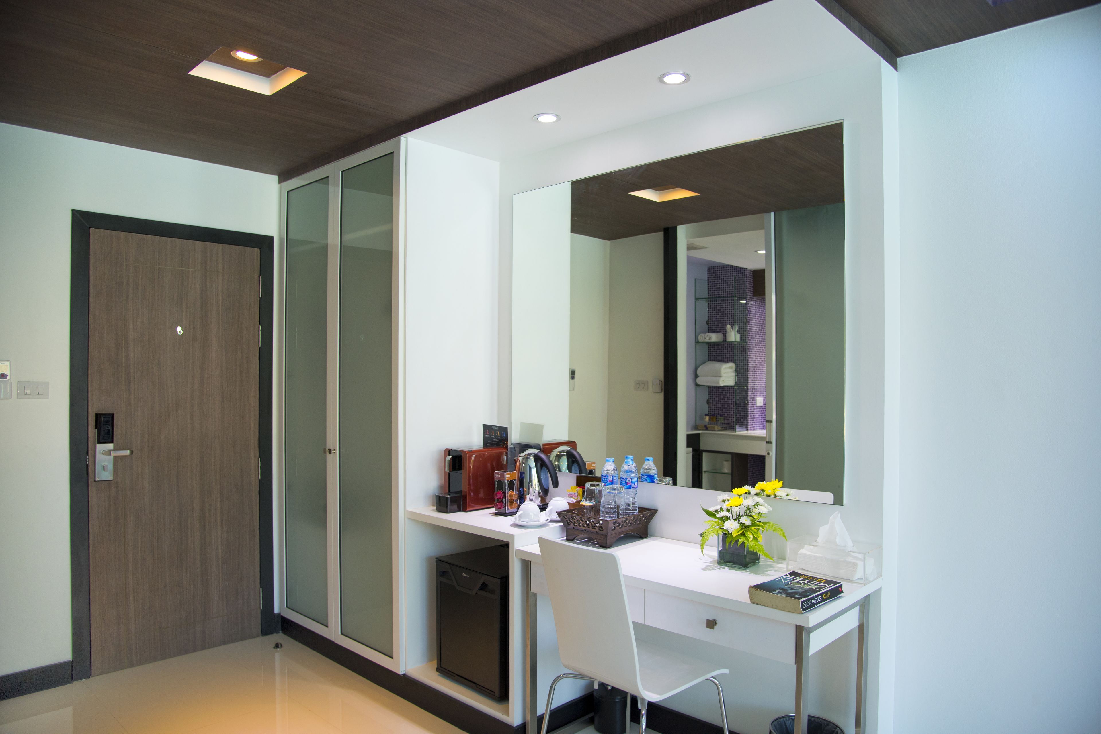 1 bedroom, in-room safe, individually furnished, desk