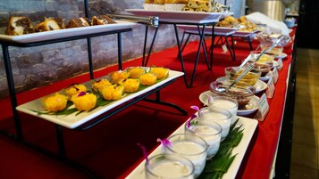 Dagelijks ontbijtbuffet (toeslag)