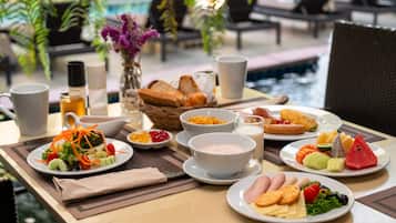Colazione a buffet a pagamento, servita tutte le mattine
