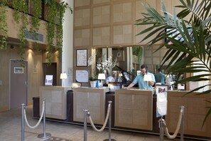 Reception - Residence Cannes Beach (Cannes)