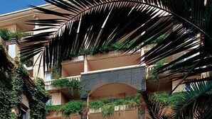 Front of property - Residence Cannes Beach (Cannes)