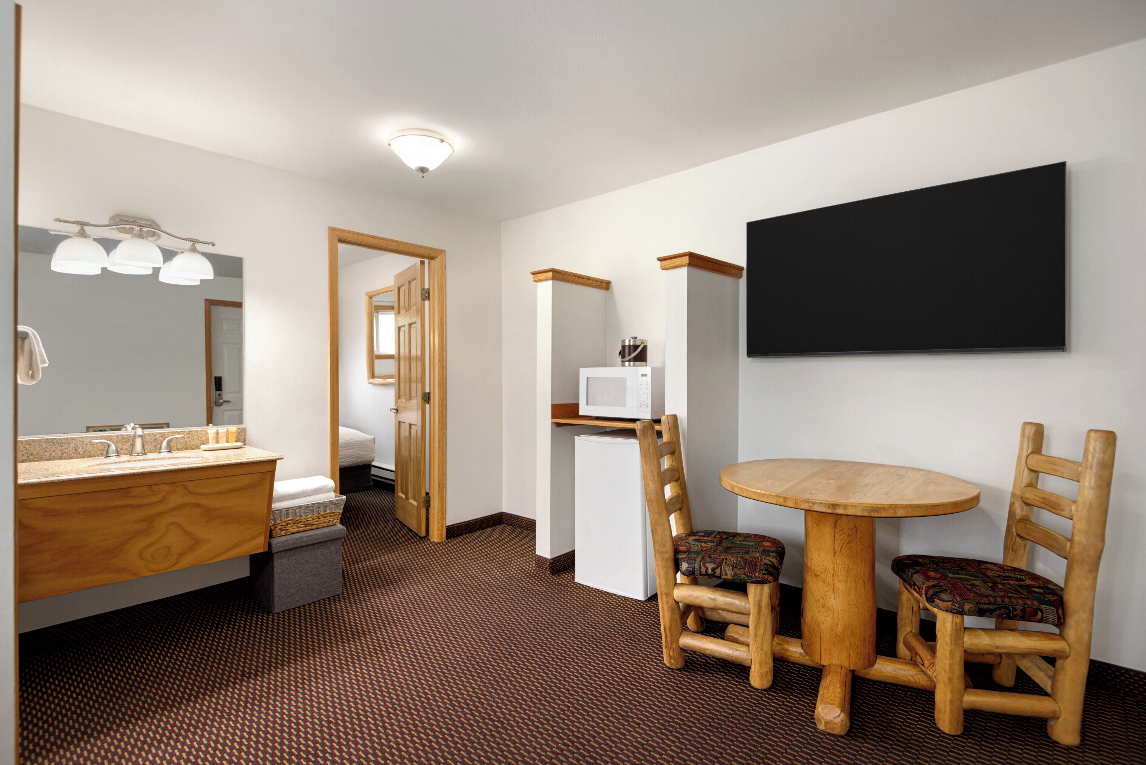 standard suite, 1 bedroom | blackout curtains, iron/ironing board, free wifi, bed sheets