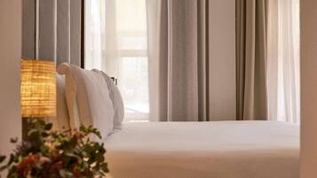 Coffres-forts dans les chambres, bureau