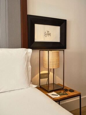 In-room safe, desk, laptop workspace, soundproofing