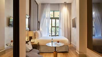 In-room safe, desk, laptop workspace, soundproofing