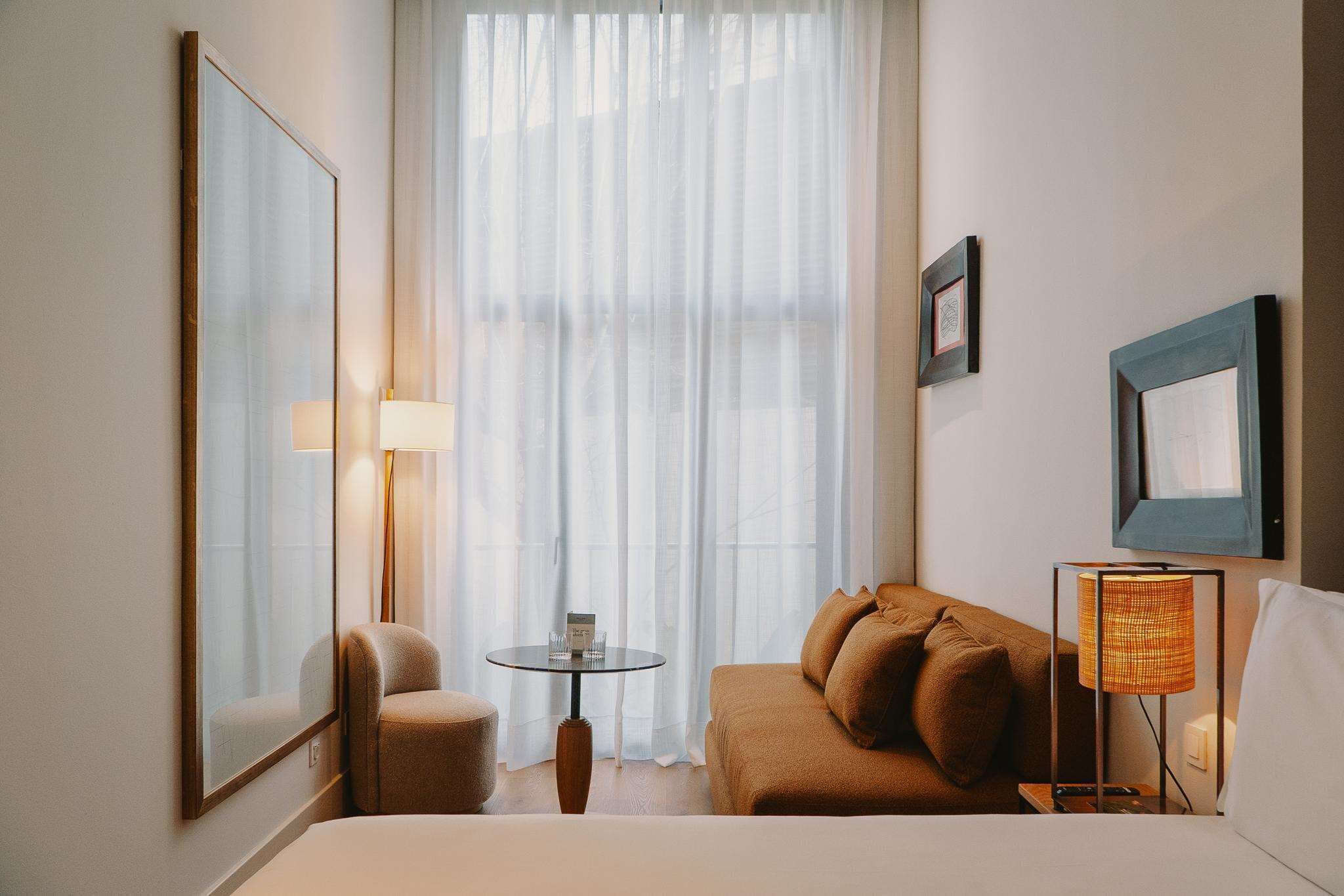 Coffres-forts dans les chambres, bureau