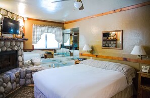 Standaard kamer, 1 queensize bed, bubbelbad | Individueel gedecoreerd, individueel gemeubileerd