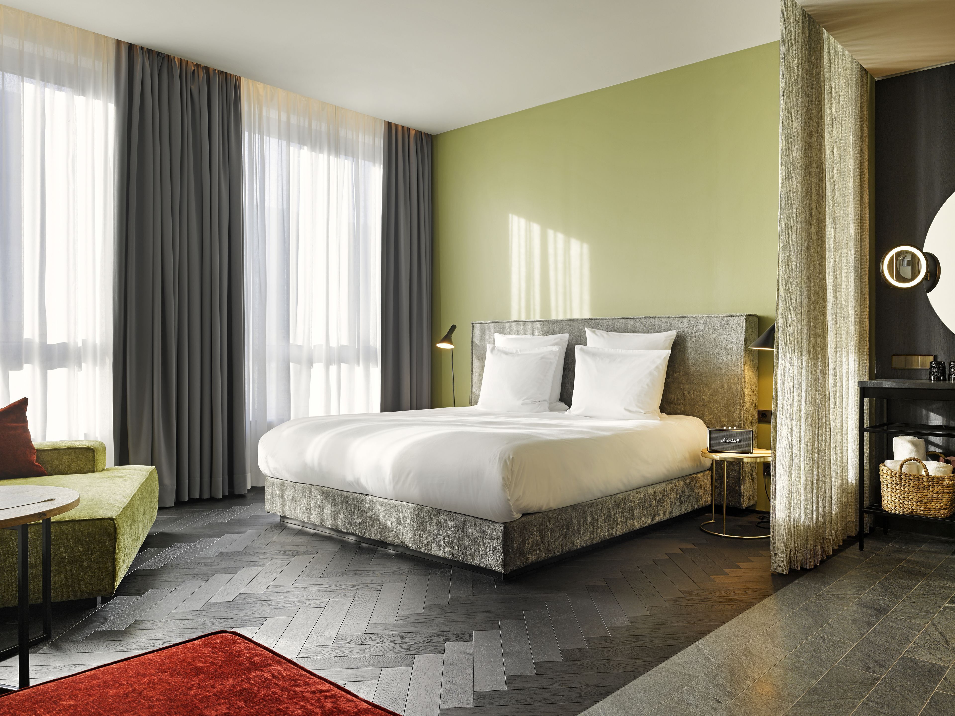 Premium bedding, in-room safe, desk, soundproofing