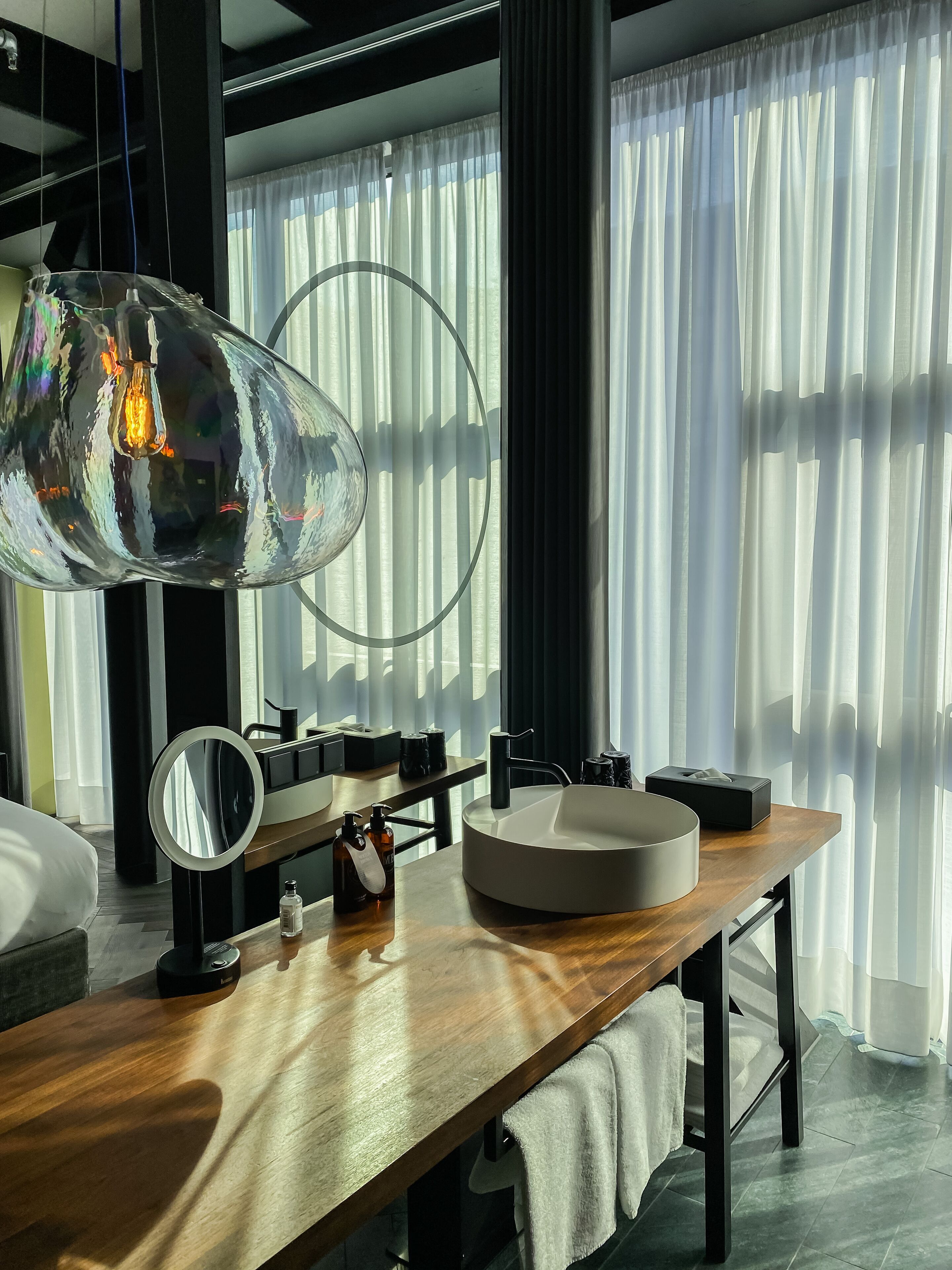 studio | bathroom | hair dryer, bathrobes, slippers, towels