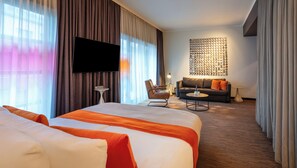 east Signature | Ropa de cama de alta calidad, caja fuerte, escritorio