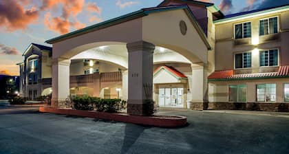 La Quinta Inn & Suites by Wyndham Fruita