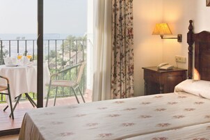 Chambre Supérieure Double ou avec lits jumeaux | Vue de la chambre