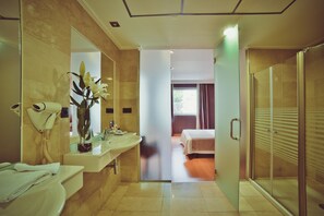 Towels - Sercotel Riscal (Puerto Lumbreras)