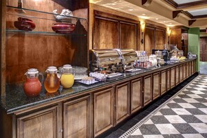 Free daily buffet breakfast