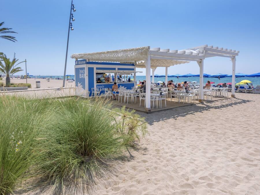 Bar en la playa