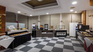 Daily buffet breakfast (EUR 7 per person)