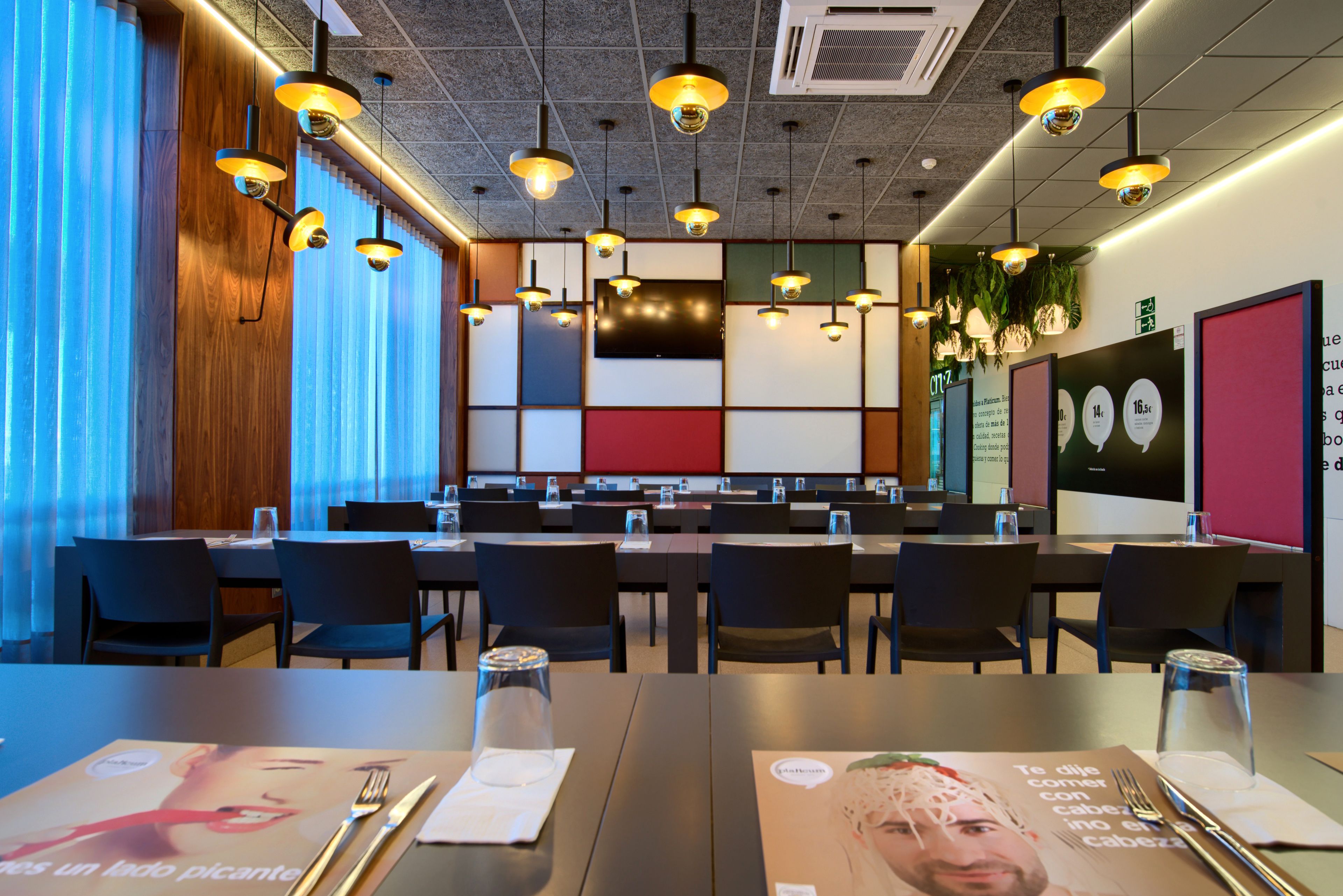 daily buffet breakfast (eur 9.5 per person)