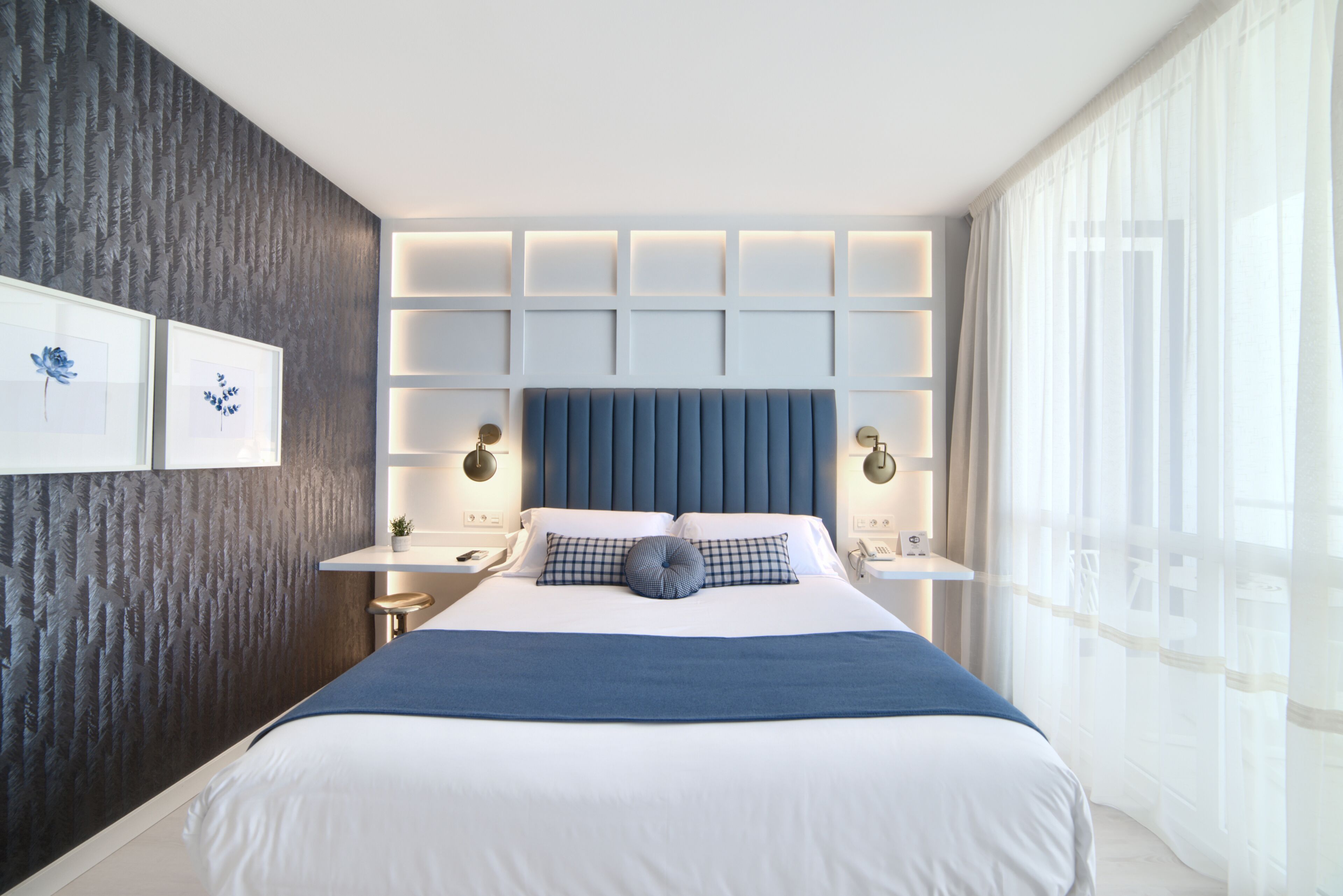 1 Schlafzimmer, Minibar, individuell dekoriert, Schreibtisch