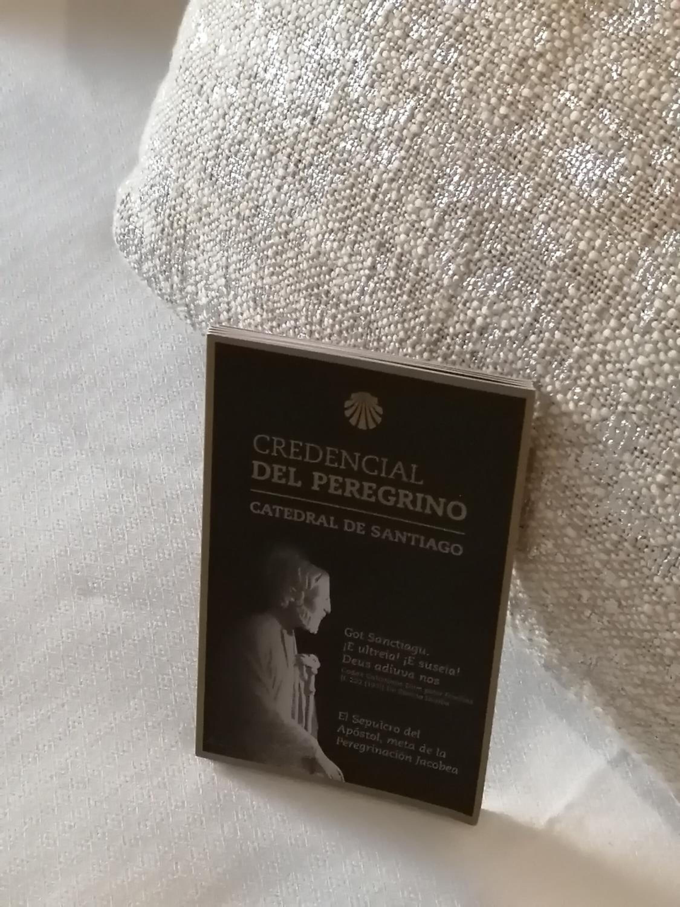 bathtub, hair dryer, towels