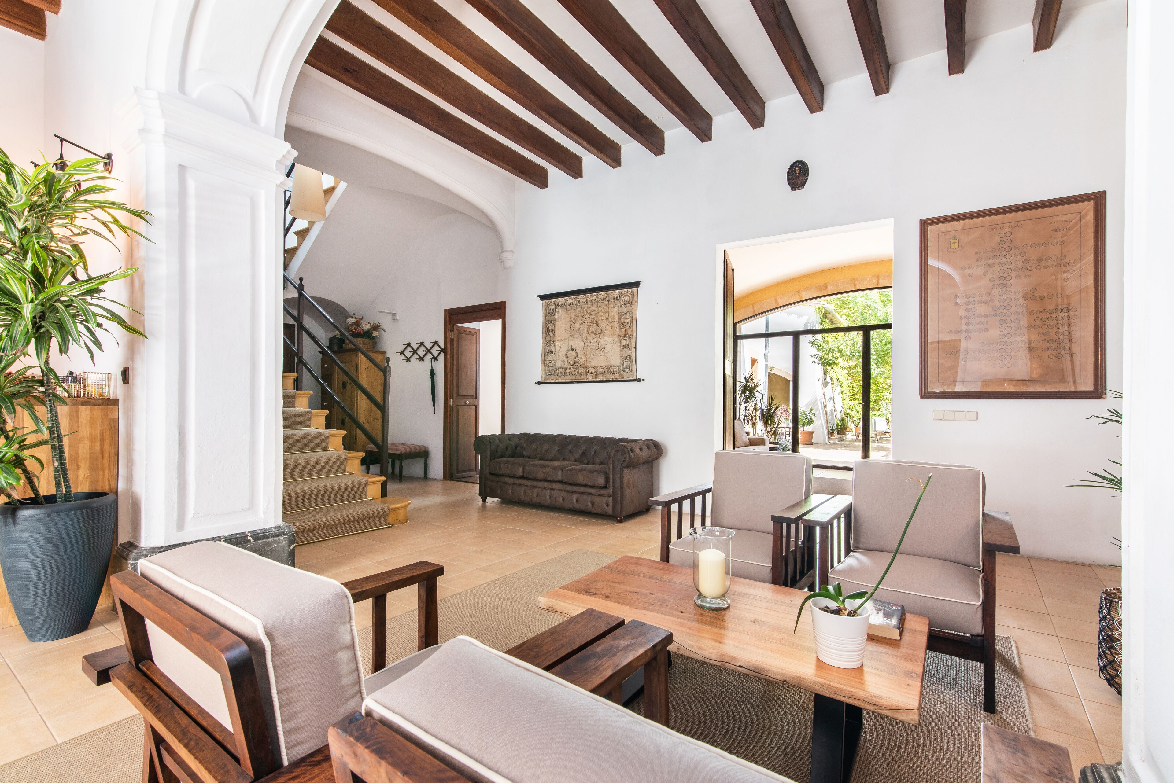 ロビー応接スペース