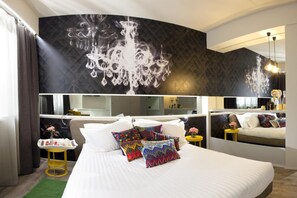 Down duvets, minibar, in-room safe, individually decorated - Albavilla Hotel & Co. (Albavilla)