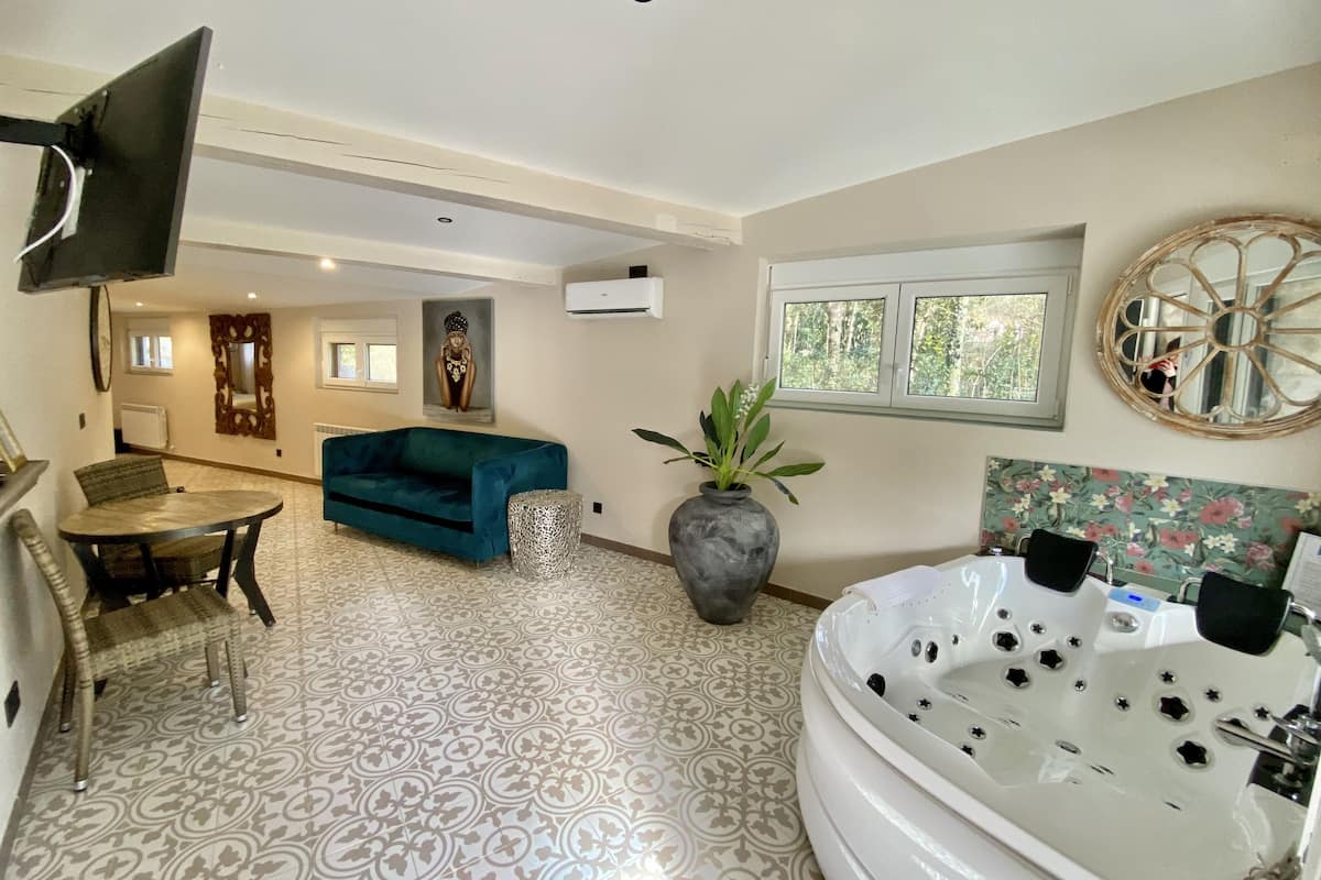 Family Suite, Hot Tub