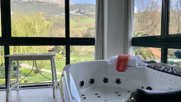 Premium suite, hot tub | 1 slaapkamer