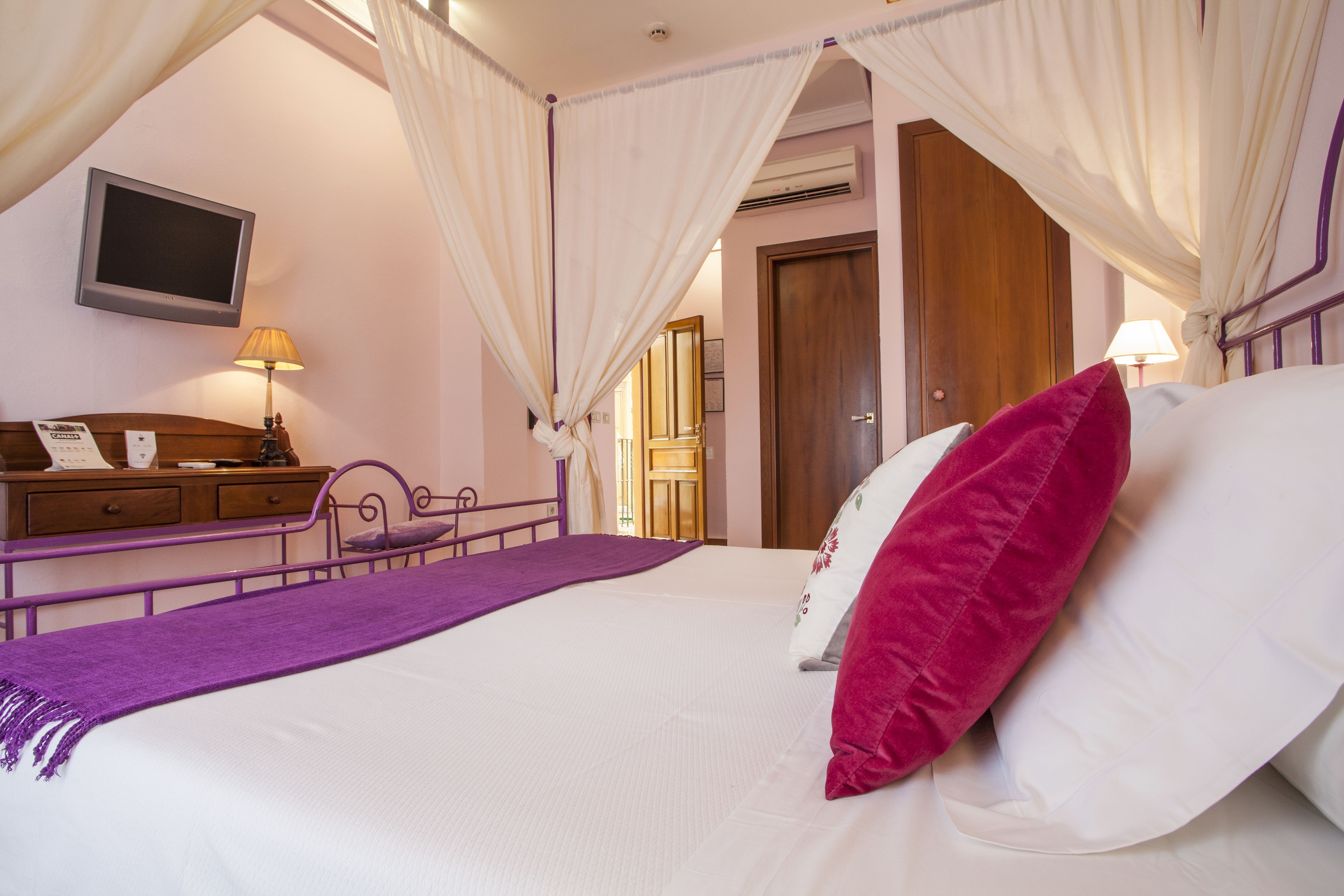 superior room | individually decorated, soundproofing, rollaway beds, free wifi