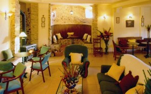 Lobby lounge - La Casa del Filandón (Luyego)