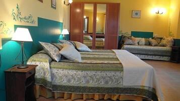 Habitació doble | Decoració individual, mobiliari individual i escriptori