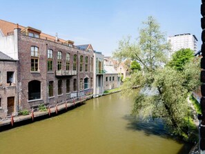 View from room - Ghent River Hotel (Ghent)
