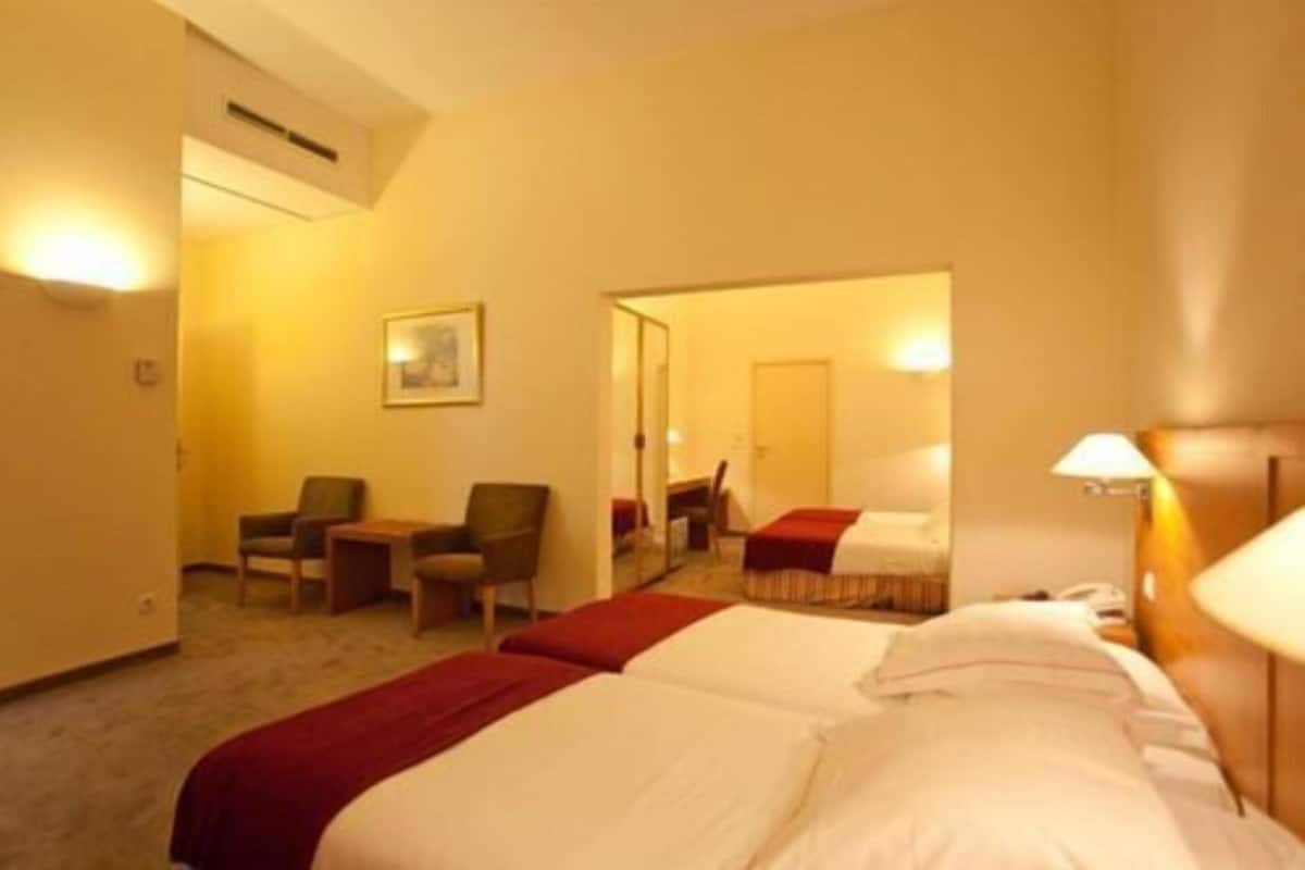1 Schlafzimmer, Minibar, Zimmersafe, Schreibtisch