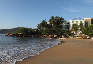 Exterior - Boca Chica (Acapulco)