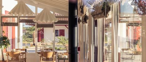 Petit déjeuner buffet (24 EUR par personne)