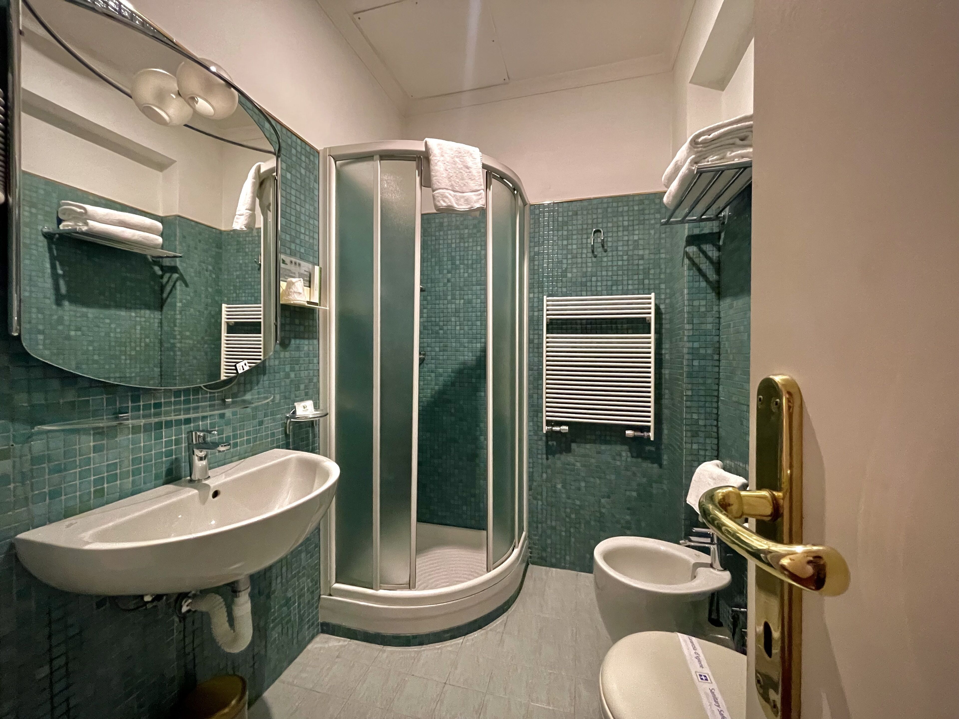 panoramic double or twin room, balcony, city view | bathroom | eco-friendly toiletries, hair dryer, towels