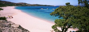 On the beach, free beach shuttle, sun-loungers, beach umbrellas - Resort Cala di Falco - Hotel (Cannigione)