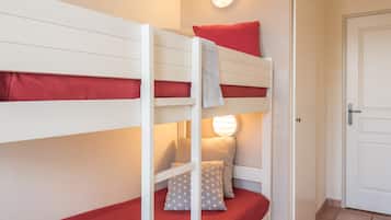 Appartement 7 personnes - 2 chambres - Terrasse spacieuse - Vue dégagée | 3 ห้องนอน, ผ้าม่านกันแสง, Wi-Fi ฟรี, ผ้าปูที่นอน