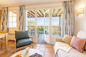 Apartment 6 people - 1 bedroom + 1 sleeping alcove | Living area