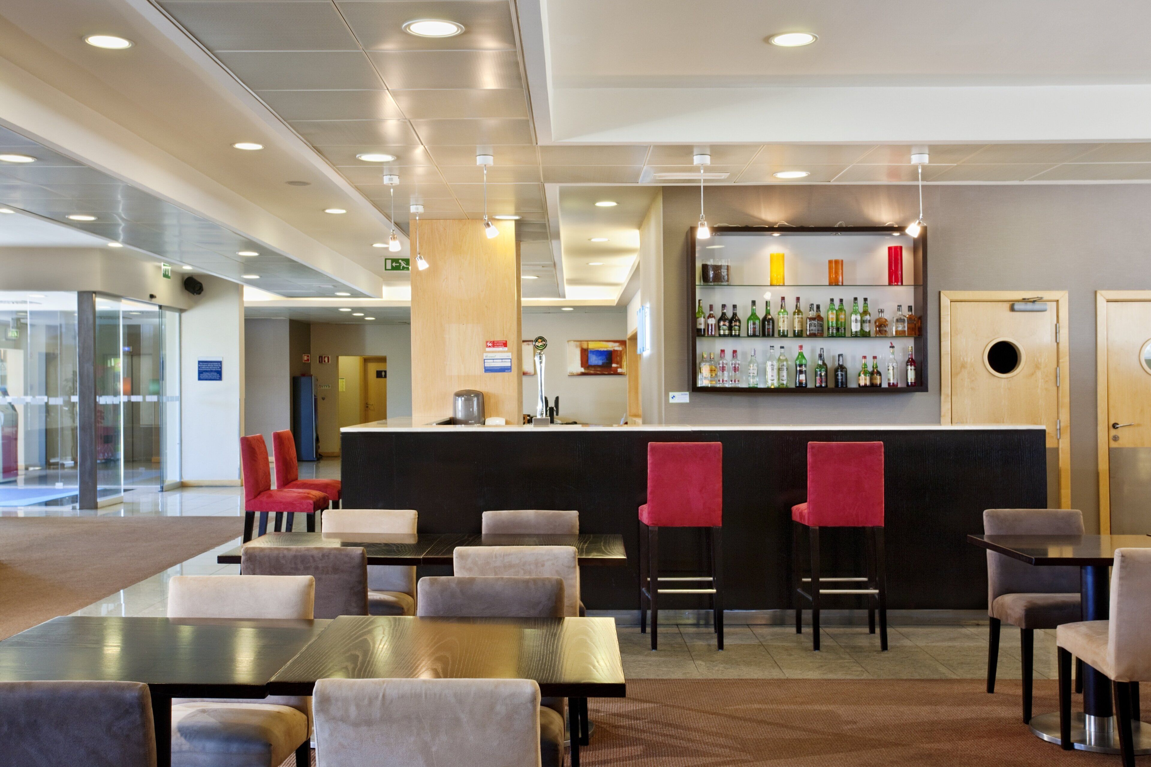Foto - Holiday Inn Express Lisbon - Oeiras by IHG